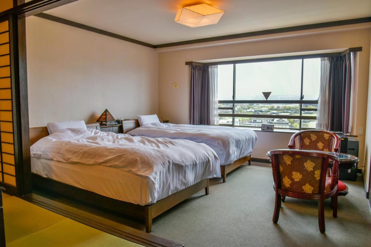 Aso Hotel Екстериор снимка