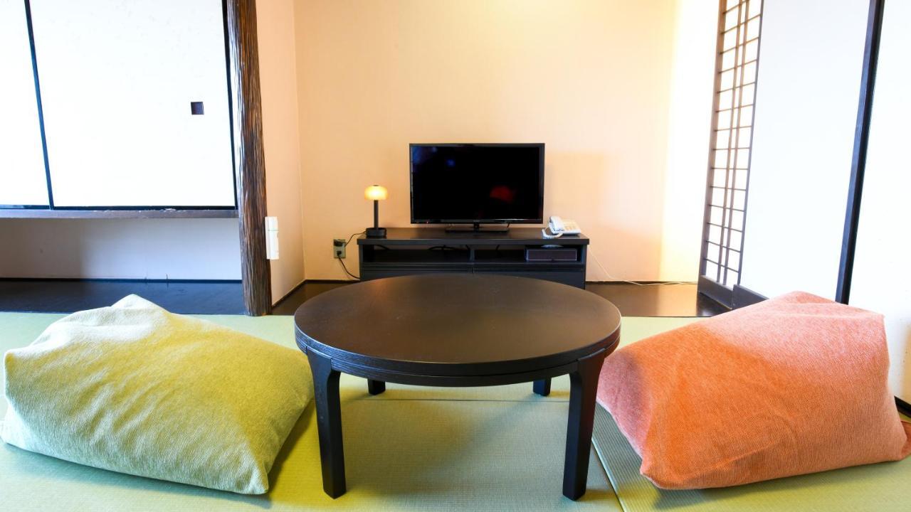 Aso Hotel Екстериор снимка